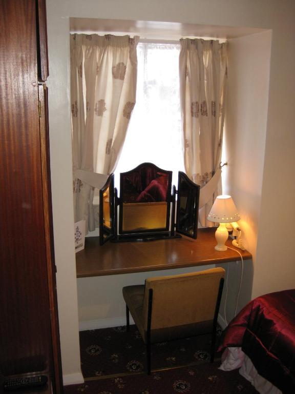 The Ashmount Hotel Rhos-on-Sea Phòng bức ảnh